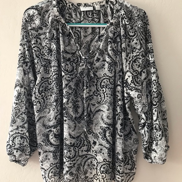 New York & Company Tops - Woman’s paisley blouse